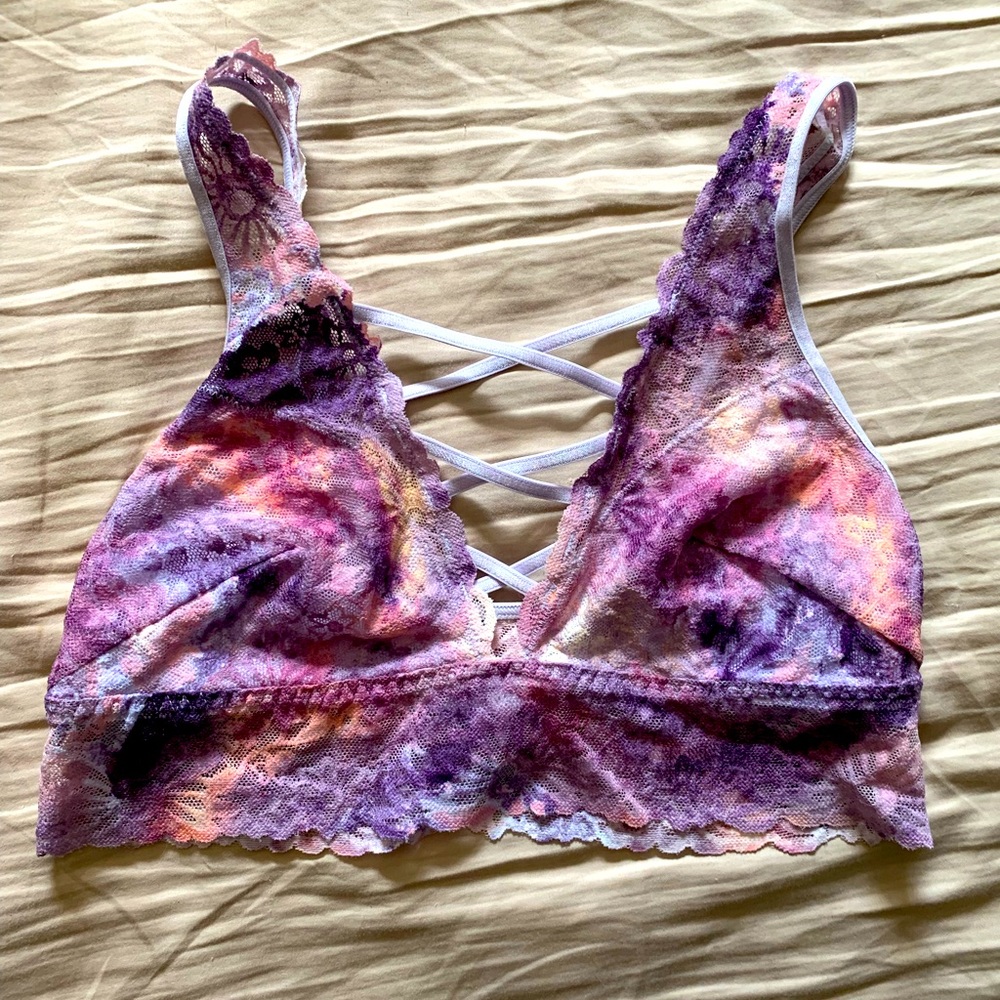 Victoria’s Secret PINK lace criss cross front wireless tie dye bralette size S